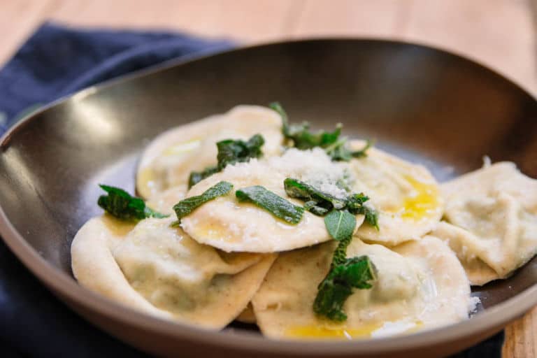 Selbstgemachte Ravioli mit Salbeibutter - Tipps &amp; Tricks