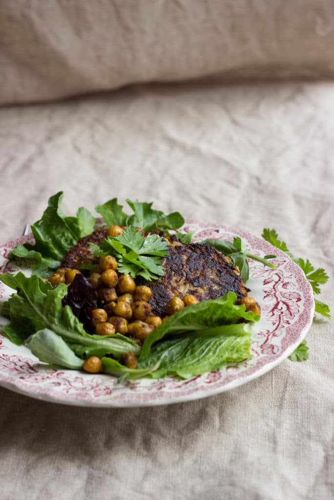 Kohlrabi Bratlinge Mit Ger Steten Kichererbsen Und Salat Oder Schnelles Mittagessen F R