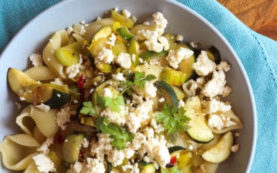 Pasta mit Zucchini, Staudensellerie und Feta oder #pastaforingeborg die Neunte